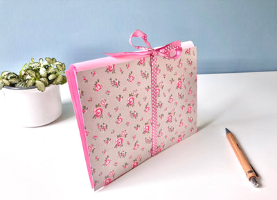 eSeasons Handcrafted Desk folder in shabby chic decorative style with floral pink and green design